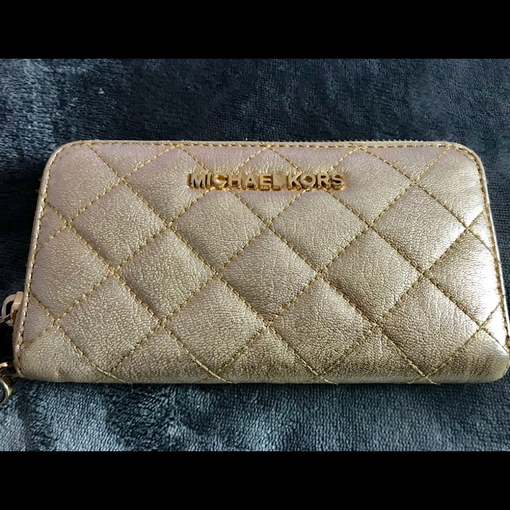 Michael Kors wallet